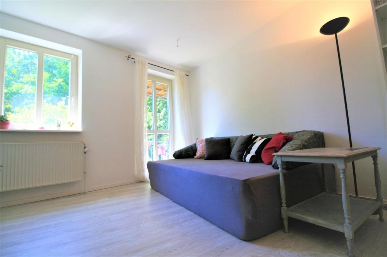 Zentrale Ferienwohnung „Treibholz“ Im Sonnenblumenhaus เฟลนส์บวร์ก ภายนอก รูปภาพ