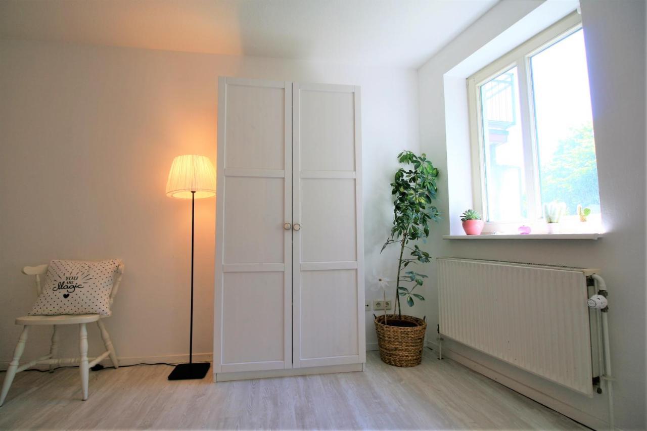 Zentrale Ferienwohnung „Treibholz“ Im Sonnenblumenhaus เฟลนส์บวร์ก ภายนอก รูปภาพ