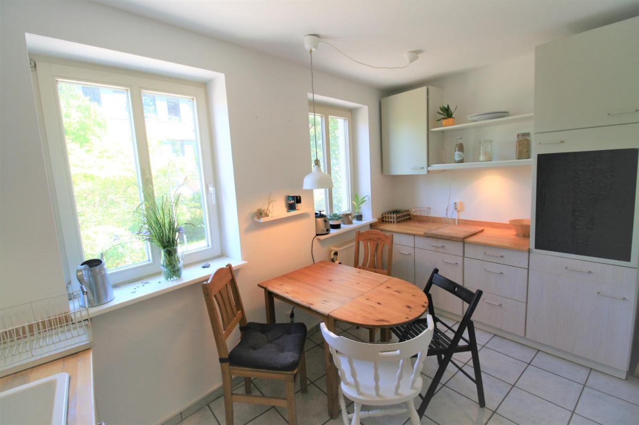 Zentrale Ferienwohnung „Treibholz“ Im Sonnenblumenhaus เฟลนส์บวร์ก ภายนอก รูปภาพ